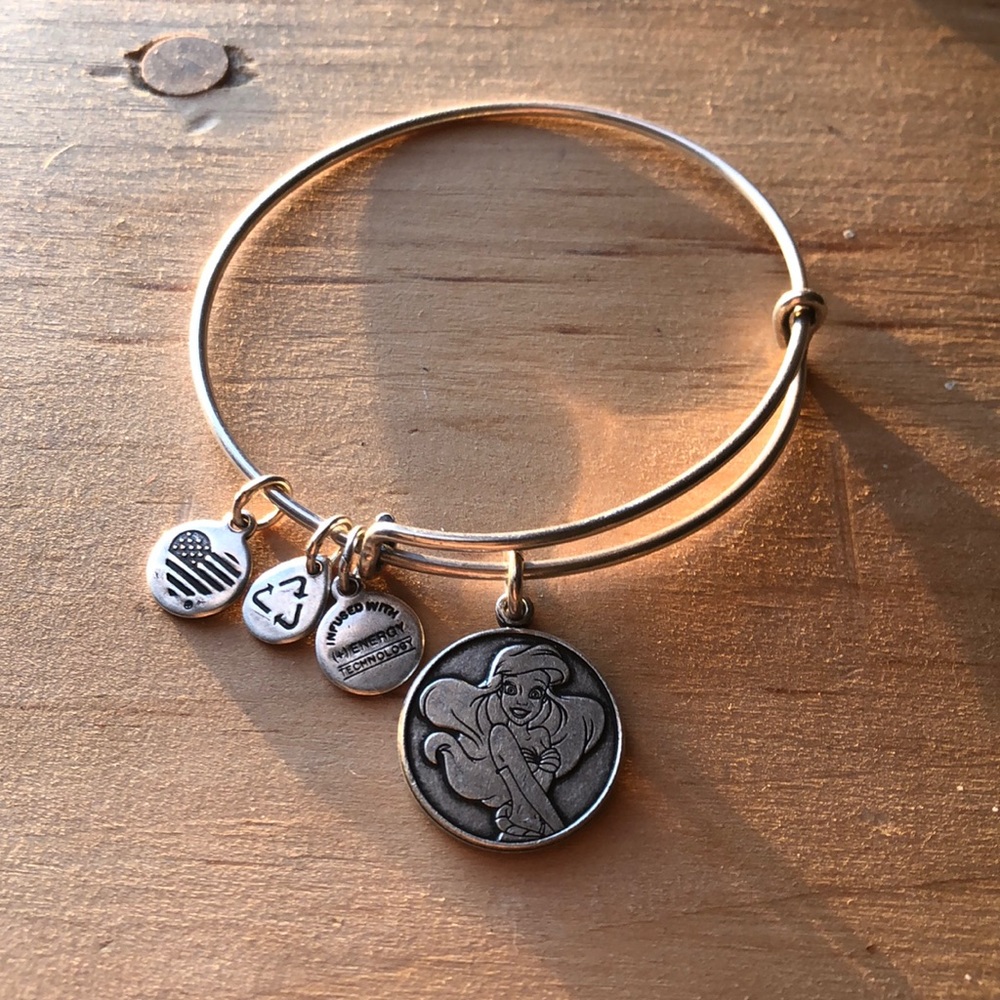 ALEX AND ANI (Disney Edition) Little Mermaid